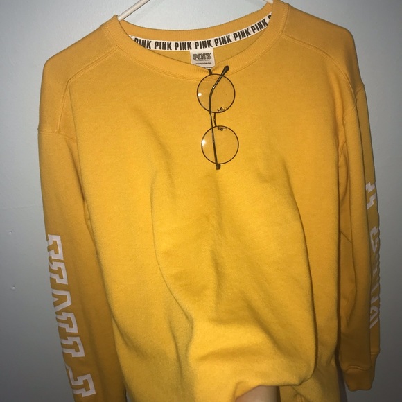 Pink Yellow Sweater 💛🌻 - Picture 3 of 3